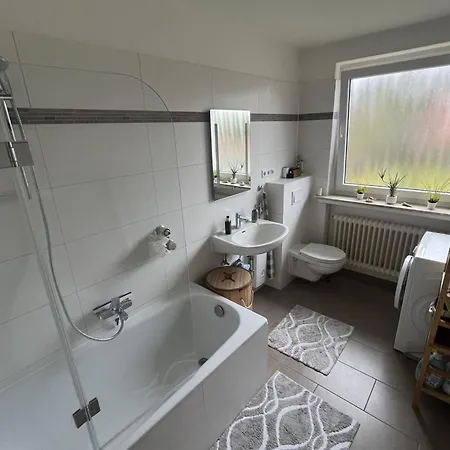 Private Apartment *